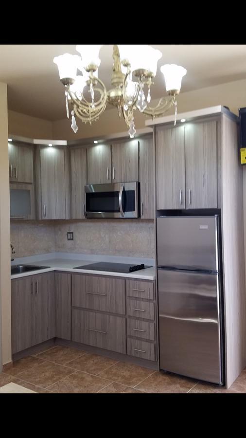 أغواديلا Tropical Ramey Apartments الغرفة الصورة